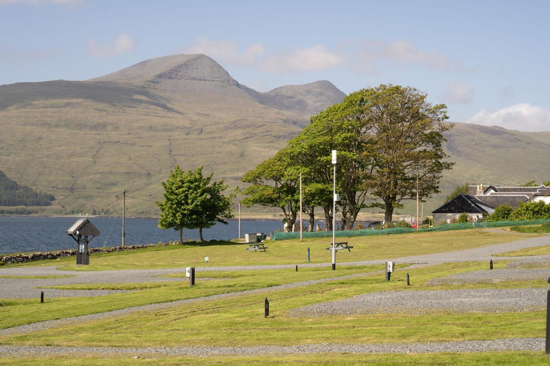 Further Space At Port Nan Gael Isle Of Mull Pennyghael ภายนอก รูปภาพ